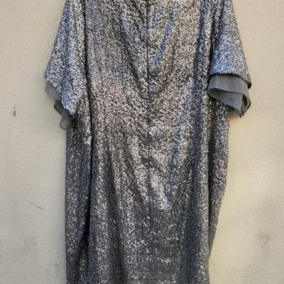 Eloquii Sparkle floral shift dress *BLOGGER FAVE*(Please read description) - Picture 3 of 16